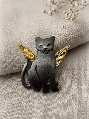 Vintage Ultra Craft Angel Cat Brooch - Matte Pewter & Gold Tone